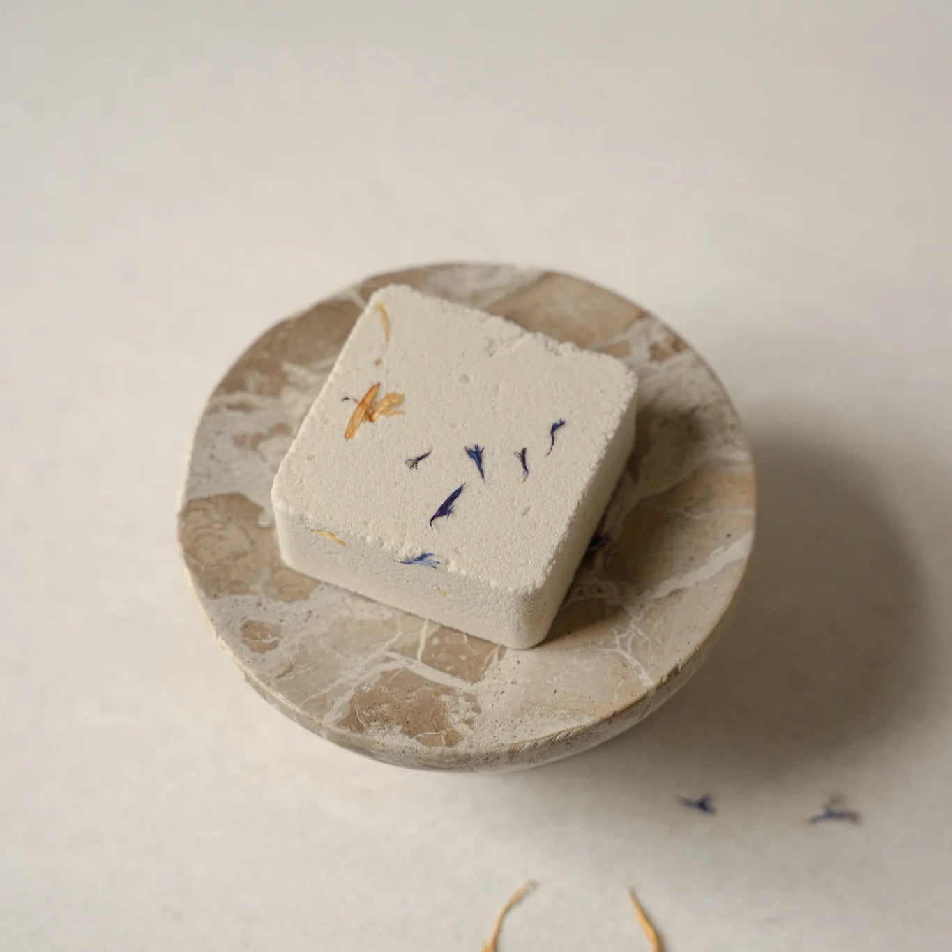 Bath Bomb - Lavender & Bitter Orange