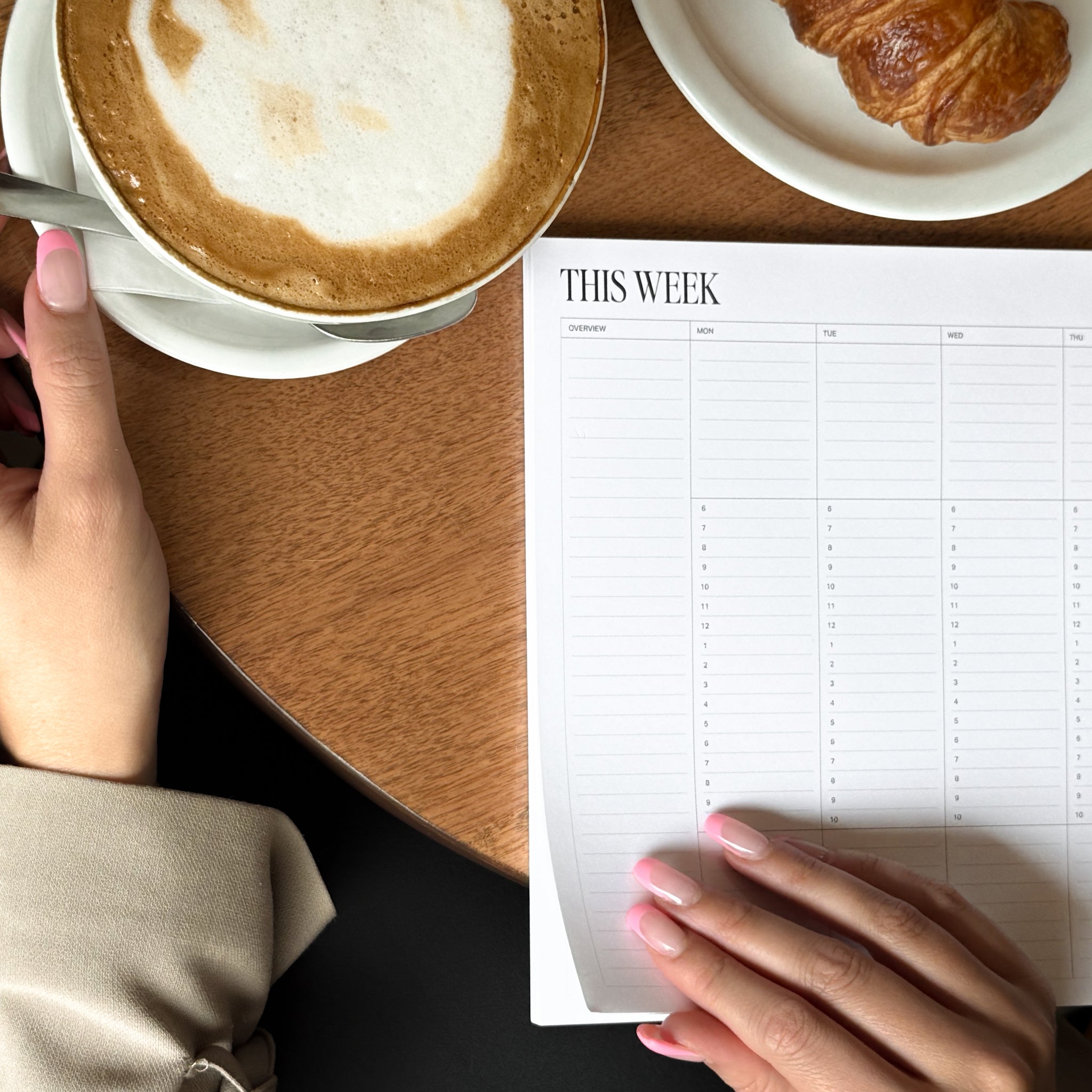 Weekly DeskPad | Hourly